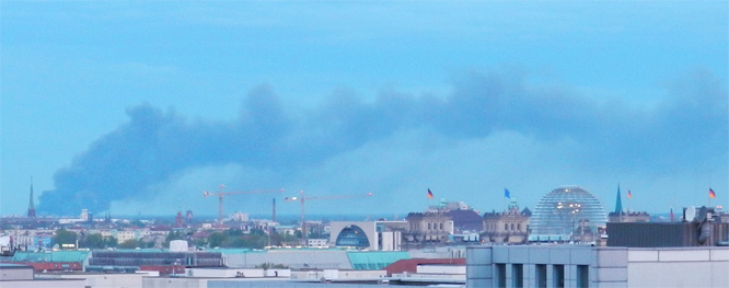 Brand im Süden von Berlin, 5:44 h 