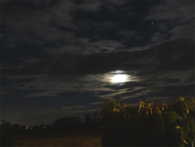 Moon, 21.02.2014, 1:35 h 