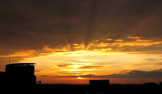 Sonnenuntergang am 05.12.05, Berlin